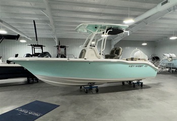 2025 Key West 219 FS Seafoam/White Boat